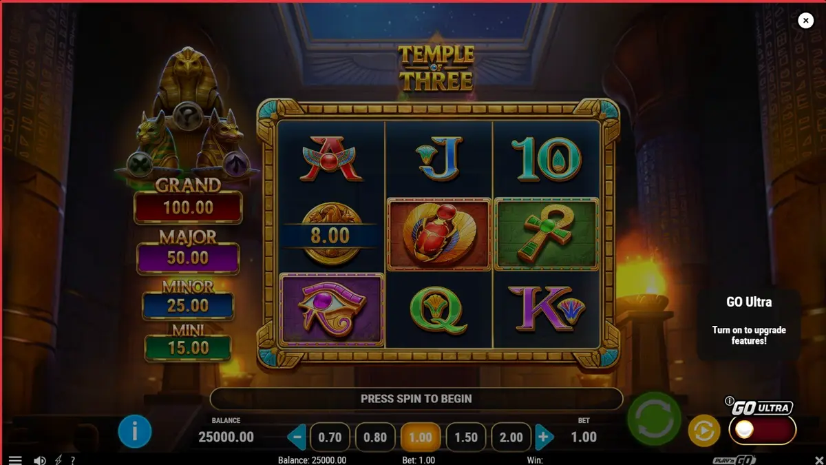 Interface do slot Temple of Three com temática egípcia